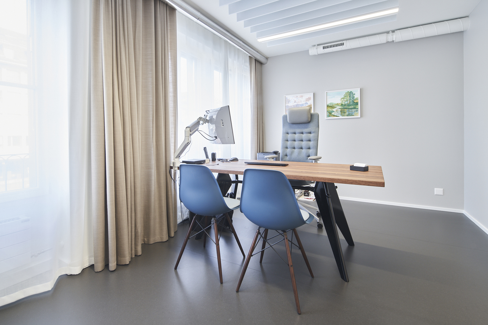 Praxisraum Behandlungszimmer